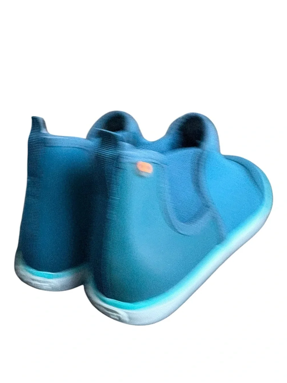 BOGS Unisex Waterproof Chelsea Boots size 6 youth.